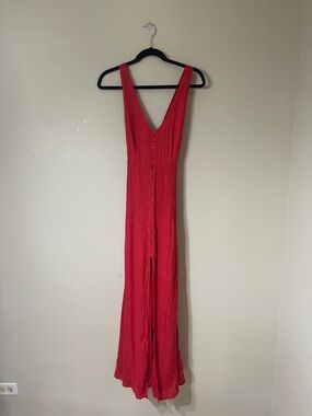 House of Harlow 1960 Crimson V‑Neck Maxi Dress with Front Buttons